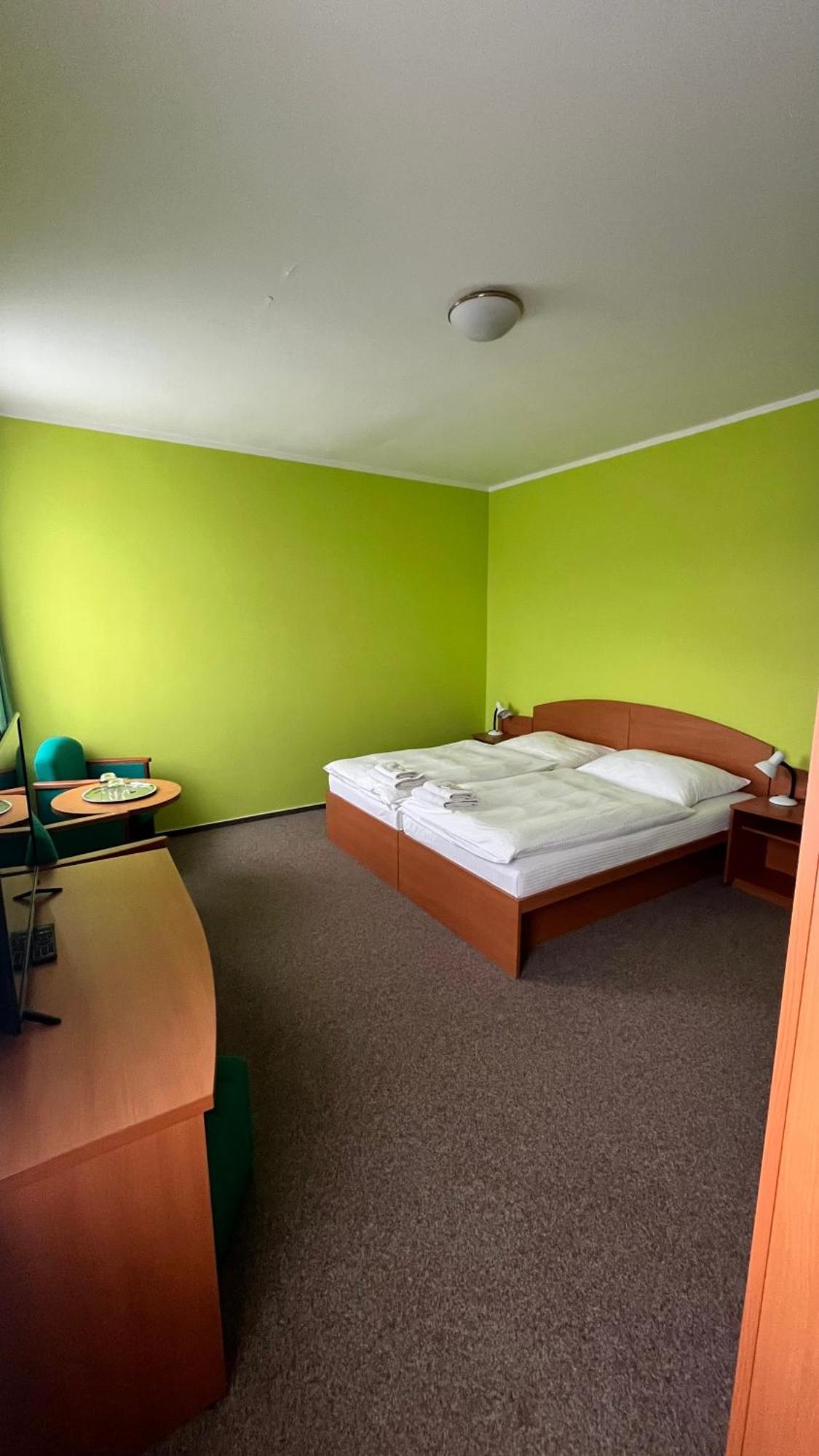 Grandhotel Novy Bor Exterior photo