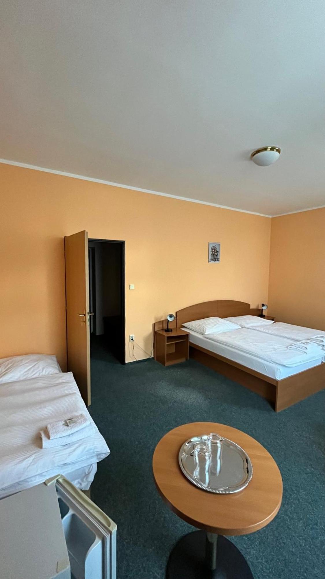 Grandhotel Novy Bor Exterior photo